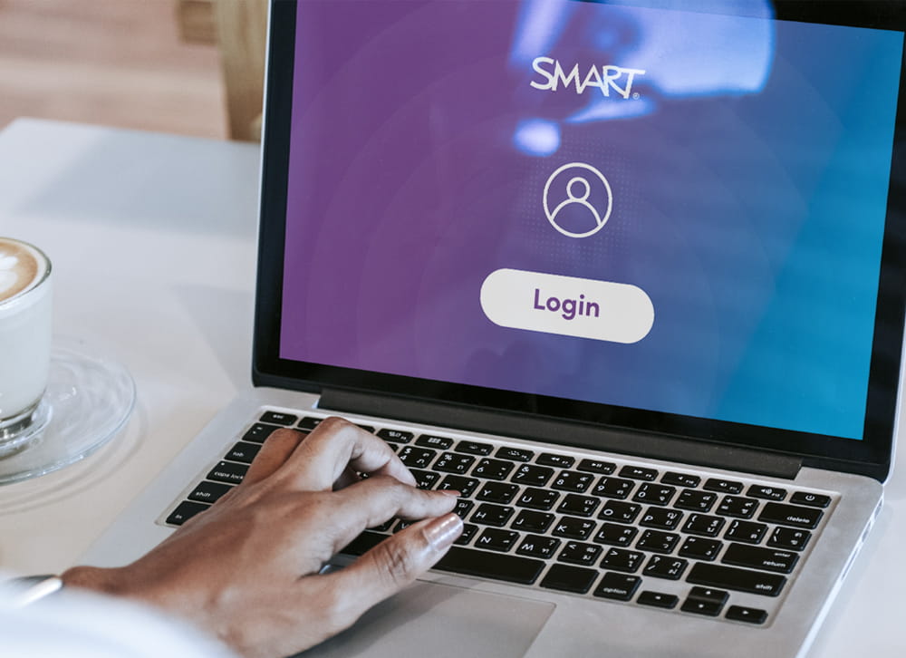 Image of a laptop displaying the SMART 168极速赛车开奖网 极速赛车开奖官网开奖 login screen.